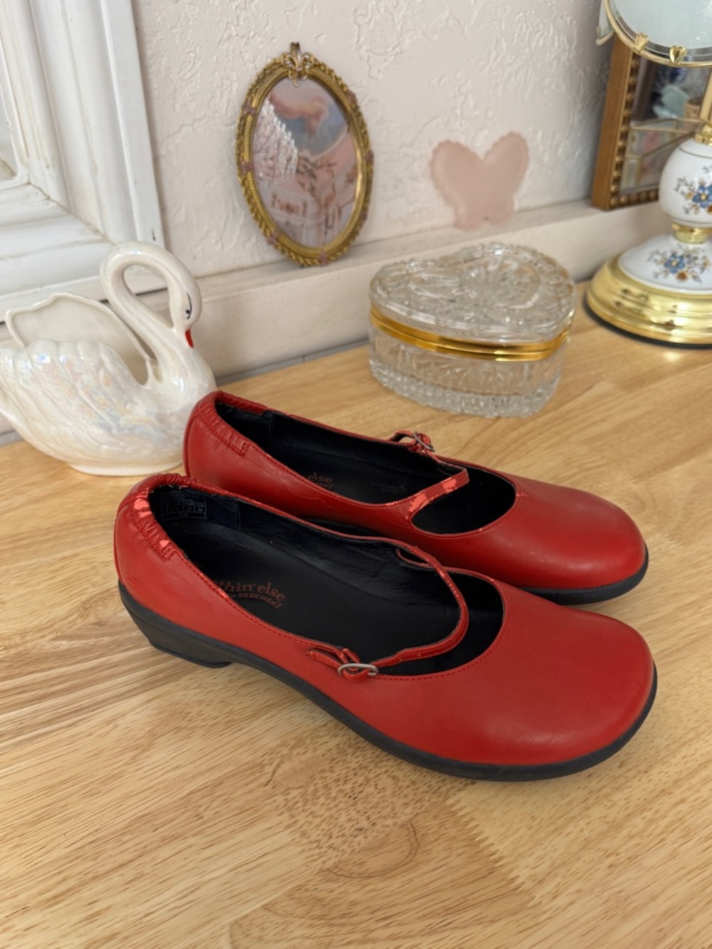 2000s Skechers Red Faux Leather Mary Jane Chunky Clogs Size 7 Whimsy Grunge - Picture 13 of 15